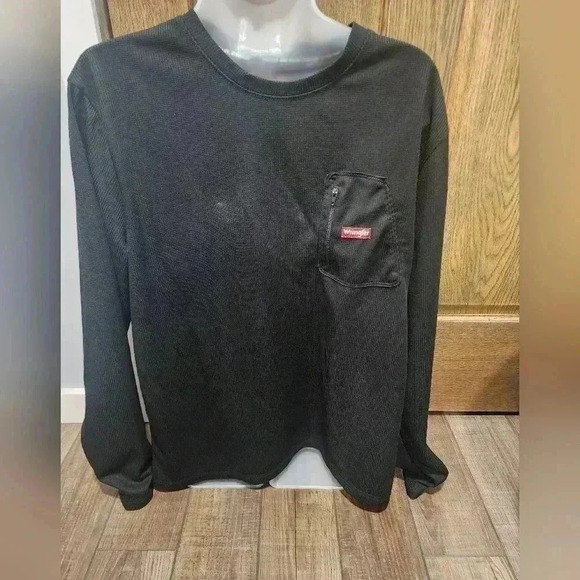 Wrangler Other - Wrangler Polyester Men's Large T Shirt Long Sleeve Black Zip Pocket Black